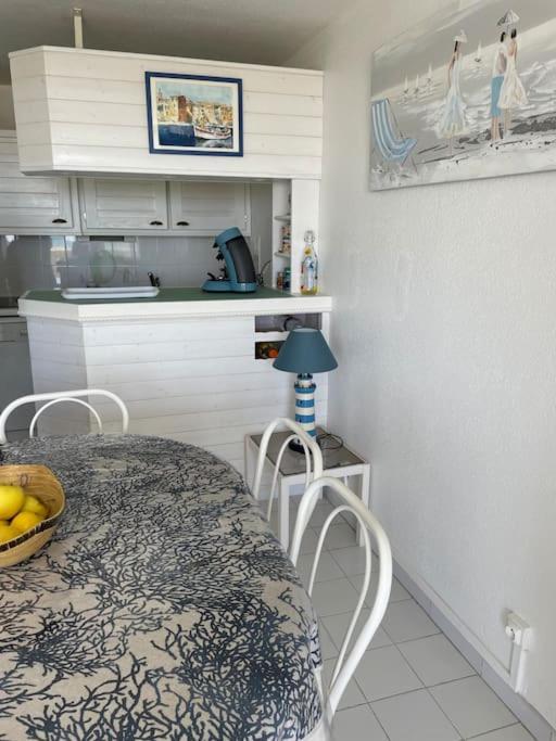 Port Leucate : Superbe Appartement Pleine Vue Mer Bagian luar foto